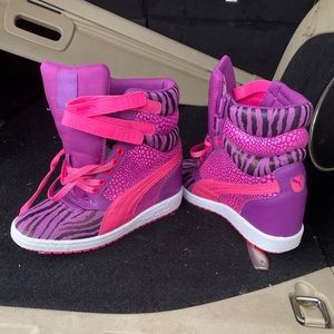 Women’s sneakers
